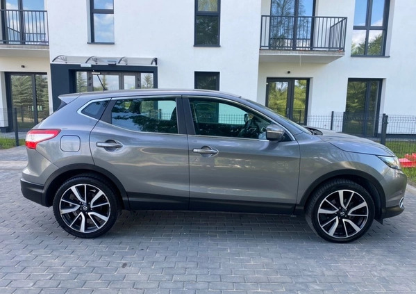 Nissan Qashqai cena 59900 przebieg: 105100, rok produkcji 2014 z Gościno małe 781
